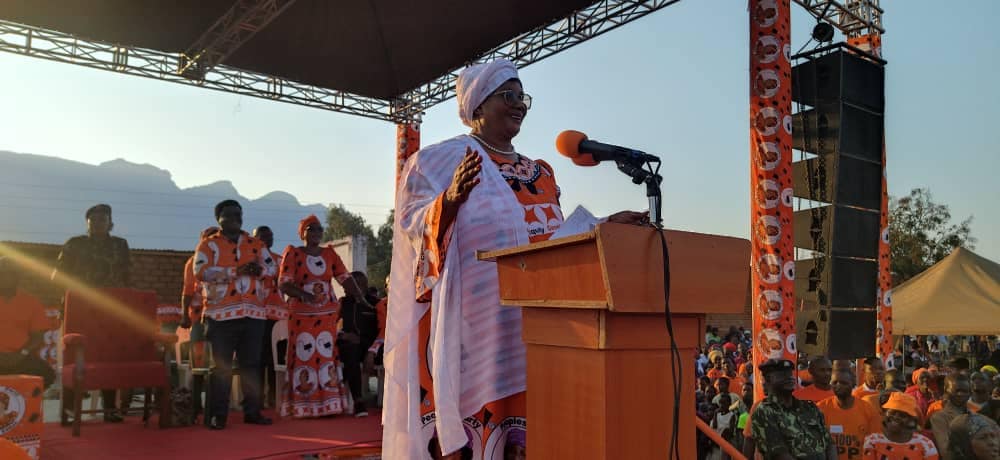 JOYCE BANDA ANNOUNCES PEOPLE’S PARTY DEPARTURE FROM TONSE ALLIANCE