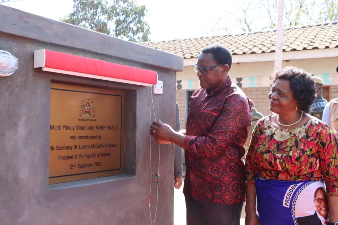 CHAKWERA SWITCHES ON POWER SUPPLY IN CHIKWAWA UNDER MAREP 9