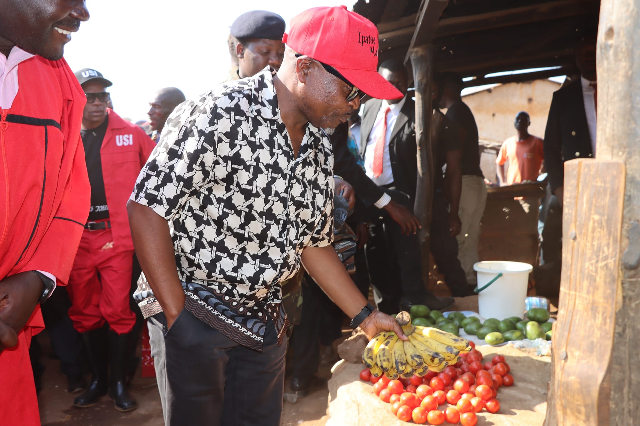 VP USI CALLS FOR UNITY, URGES KAUMA RESIDENTS TO UTILIZE NEEF LOANS