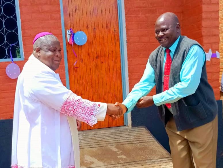 BISHOP CHAIMA HANDS OVER POPE-FUNDED SCHOOL BLOCK IN ZOMBA