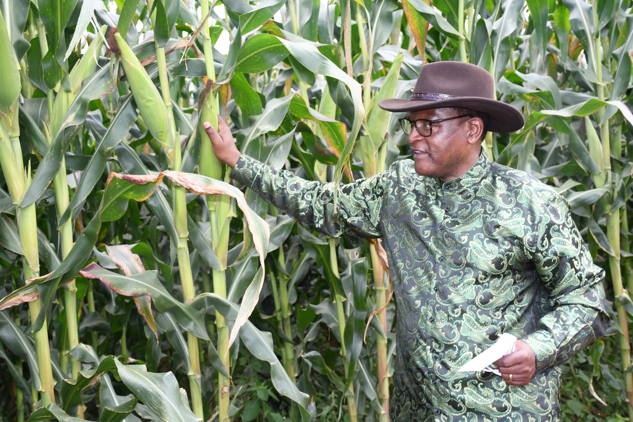 CHAKWERA VISITS 1,000-HECTARE LOMBWA ESTATE IN MCHINJI