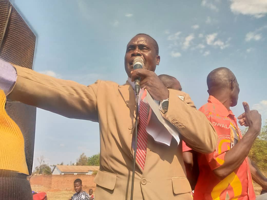 FRANK CHITEMBEYA AMEMA ANTHU A M’BUKA KUDZAMUPATSA VOTI