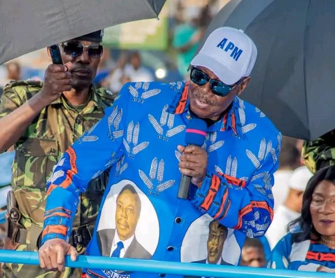 MUTHARIKA URGES BLANTYRE RESIDENTS TO VOTE IN LARGE NUMBERS