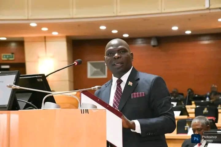 POLITICAL EXPERTS SAY MCP IS JUST OPPOSING FOR THE SAKE OF OPPOSING