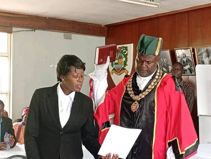 KHANSALA CHRISTOPHER JANA WASANKHIDWA KUKHALA MFUMU YA MZINDA WA ZOMBA