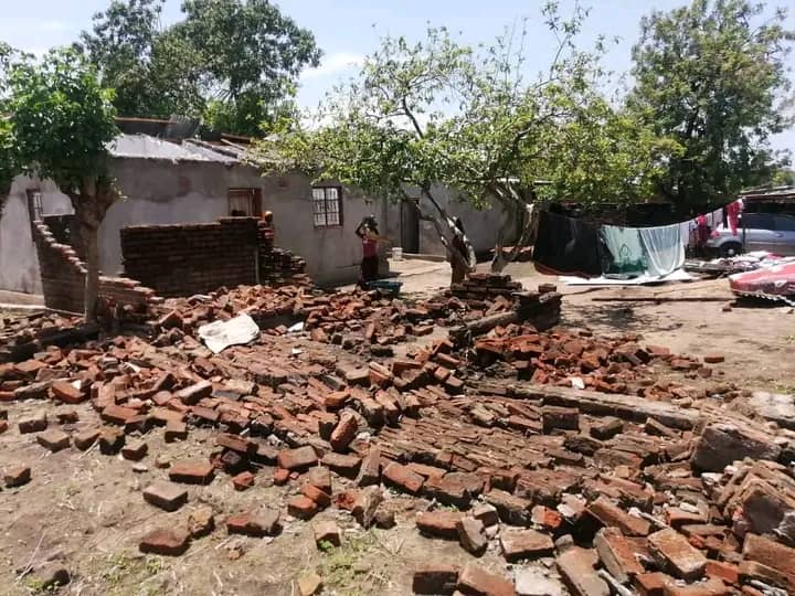 HUNDREDS LEFT HOMELESS AFTER HEAVY RAINS IN MANGOCHI