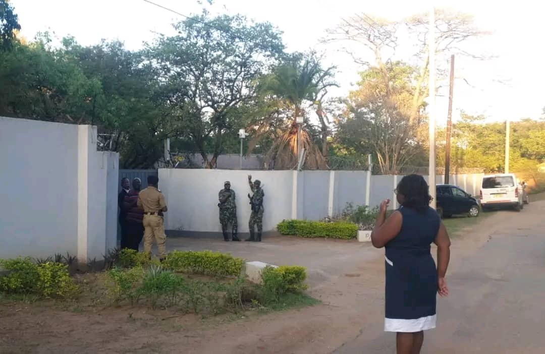 POLICE PRESENCE AT CHAKWERA RESIDENCE SPARKS CONCERN IN PARLIAMENT