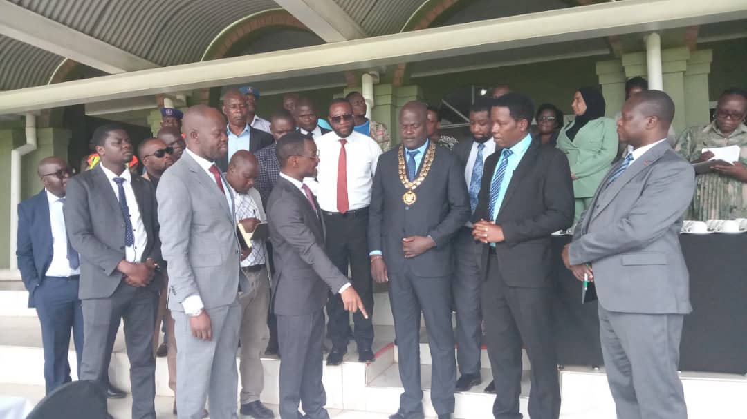 BEN PHIRI WACHENJEZA MAKHOMSOLO PAKAGWIRITSIDWE NTCHITO KA NDALAMA.