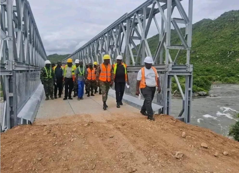 COMMUNITIES PRAISE GOVERNMENT FOR NEW SHIRE RIVER BRIDGE